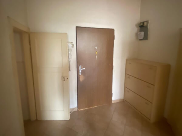 Byt na Vajnorskej ulici v Bratislave – mestská časť Nové Mesto